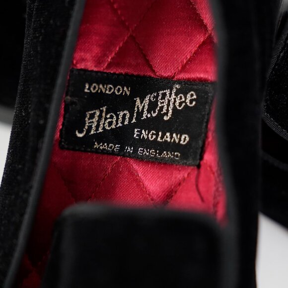 Vintage Alan McAfee Black Velvet Slip On Loafers, Made in England, Size 10 - Picture 9 of 11